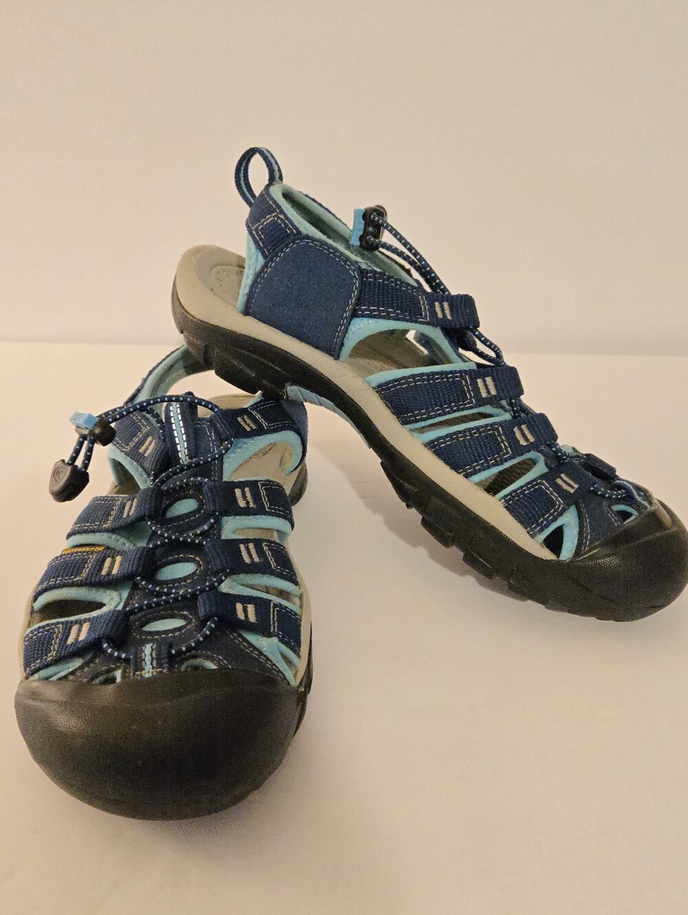 Keen Womens Navy Newport H2Trail Hiking Water Sport Sandal Size 8 Bungee Lacing